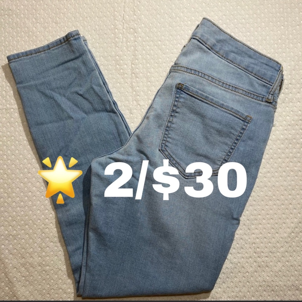 🌟 Super Skinny Mid-Rise Jeans